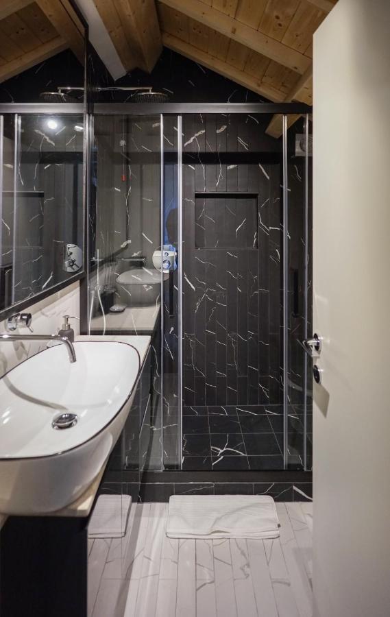 Su Meri Stampace - Luxury Apartment City Center Cagliari Luaran gambar